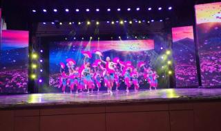 青少年活动中心什么性质 市青少年活动中心